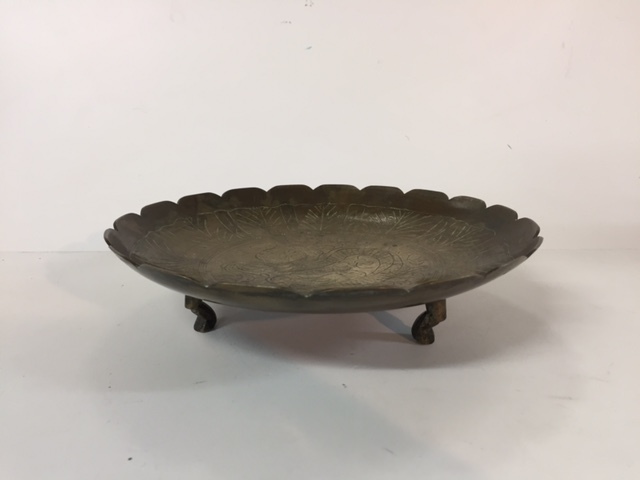 BRASSWARE, Bowl / Platter - Scalloped Edge 23cm